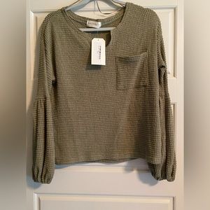 nwt | shoe fly | oversized waffle knit balloon sleeve top